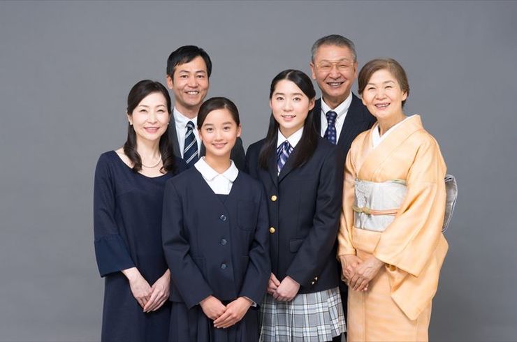 家族の記念写真